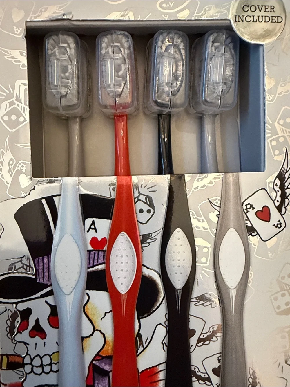 New Ed Hardy Advanced Clean Toothbrushes 4ct w/ Covers